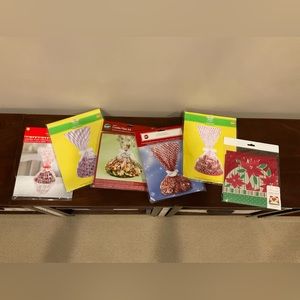 6 Assorted Cookie/Treat Plate Kits - Valentine, Christmas, Easter ❤️ 🎄 🐣